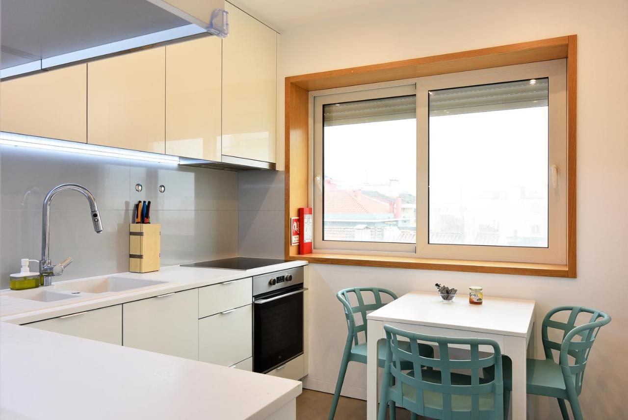 Maestro Apartment By Trip2Portugal Фигейра да Фош Екстериор снимка
